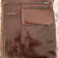 Borsello Piquadro in pelle marrone