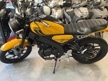 Yamaha XSR 125 giallo , km 5175 , garanzia