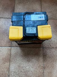 Batteria auto usata
