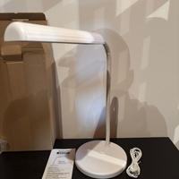 Lampada da scrivania LED ricaricabile nuova