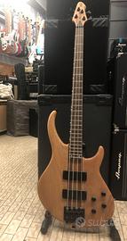 PEAVEY BASSO ELETTRICO MOD . GRIND BXP
