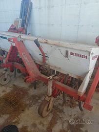 Sarchiatrice Frexoragri 4 File + Concime