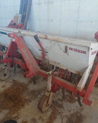 Sarchiatrice Frexoragri 4 File + Concime