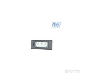 LUCE TARGA A LED AUDI A1 10-15 CON PORTALAMPADA