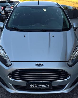 FORD Fiesta 1.5 TDCi 75CV 5 porte Titanium