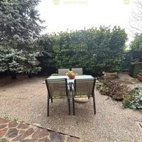 Tavolo da giardino o da salotto