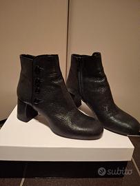 Tronchetto nero n.38 