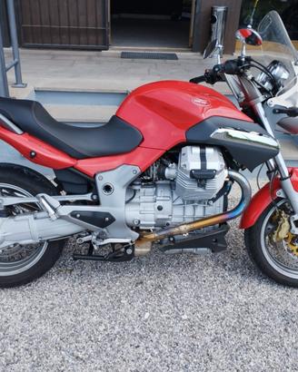 Moto Guzzi Breva 850