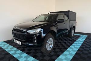 Isuzu D-Max 1.9 Space Cab 4X4 A/T ALLESTIMENTO CAS