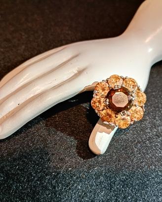 Anello da cocktail montato su argento 925