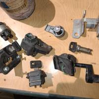 serratura bloccasterzo vespa pk xl hp 50 125