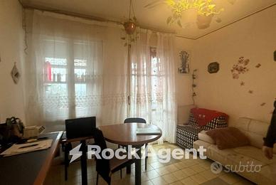 REGGIO EMILIA (RE) - BILOCALE CON GARAGE