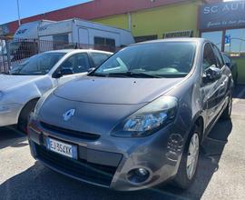 RENAULT Clio 1.2 16V 5 porte Live!