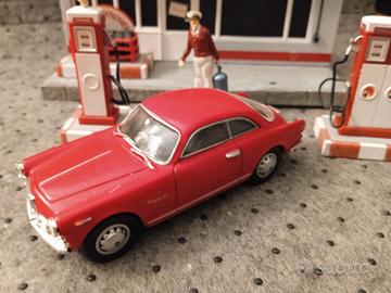 Alfa Romeo Giulietta Sprint edicola modellino 1/43