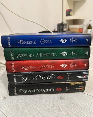 Trilogia + duologia tenebre e ossa