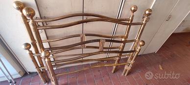 LETTI IN OTTONE
