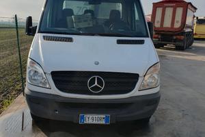 AUTOCARRO CASSONE FISSO