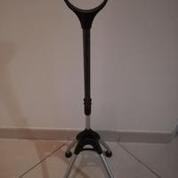 Bastone quadripode per anziano o disabile