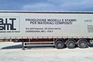 SEMIRIMORCHIO KRONE 3 ASSI CENTINATO CON BUCA COIL