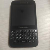 BlackBerry q5