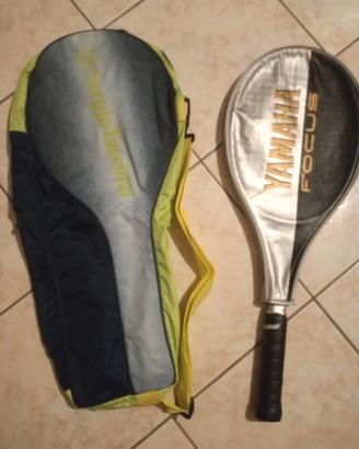 Racchetta tennis Yamaha e sacca porta racchette