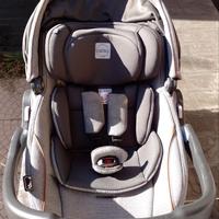 Ovetto Peg Perego Primo Viaggio SL con base