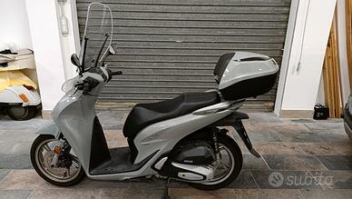 Honda SH 150 - 2023