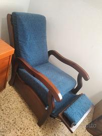 POLTRONA IN LEGNO INCLINABILE 