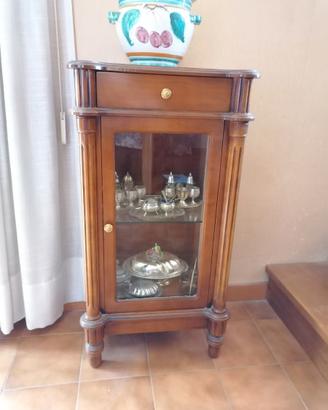 Svendita mobili - Mobiletto con vetro