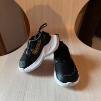 Scarpe bimbo Nike Flex Runner 3 n. Eur 21.