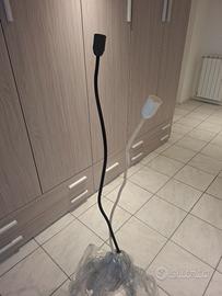 lampada a terra in arte disigne mod lui / lei 