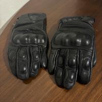 Guanti moto revit
