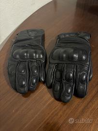 Guanti moto revit