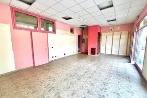 NEGOZIO A GRUGLIASCO