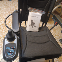 Carrozzina elettrica pieghevole anziani disabili