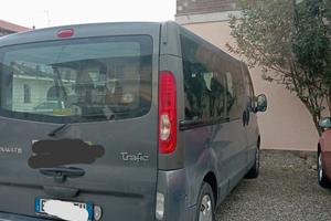 Renault Traffic 9 posti