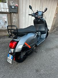 Vespa 300 GTS
