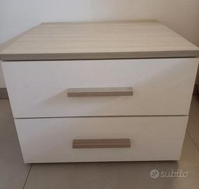 Cassettiera con due comodini