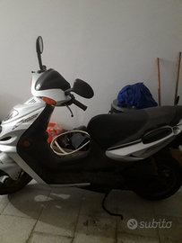 Scuter suzuki katana 50