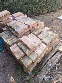 Mattoni in cotto fatti a mano. Ditta Fonti