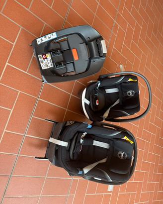 Ovetti Cybex Aton 5 piu basi isofix