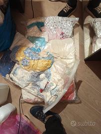 Abbigliamento maschietto e femminucccia