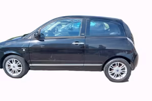 Lancia Ypsilon benzina 69 CV unyca