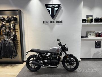 TRIUMPH Speed Twin 900