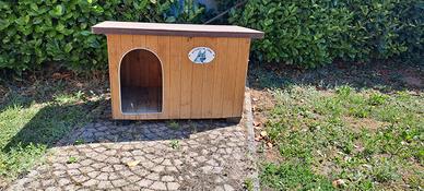 Cuccia per cani in legno da esterno
