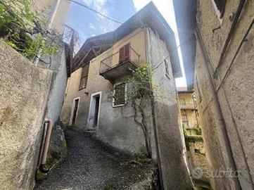 Immobile in asta di 5152 m² con più di 5 locali e 
