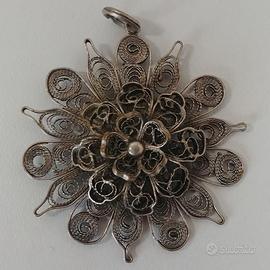 Ciondolone in filigrana d'argento