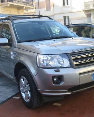 LAND ROVER Freelander 2.2 TD4 SW S
