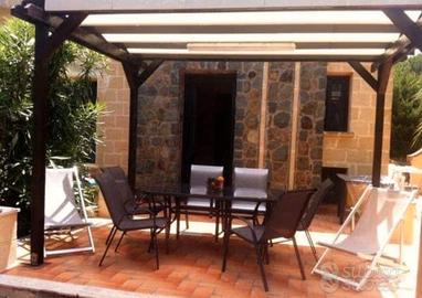 Villa con giardino in residence sul mare