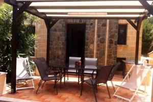 Villa con giardino in residence sul mare